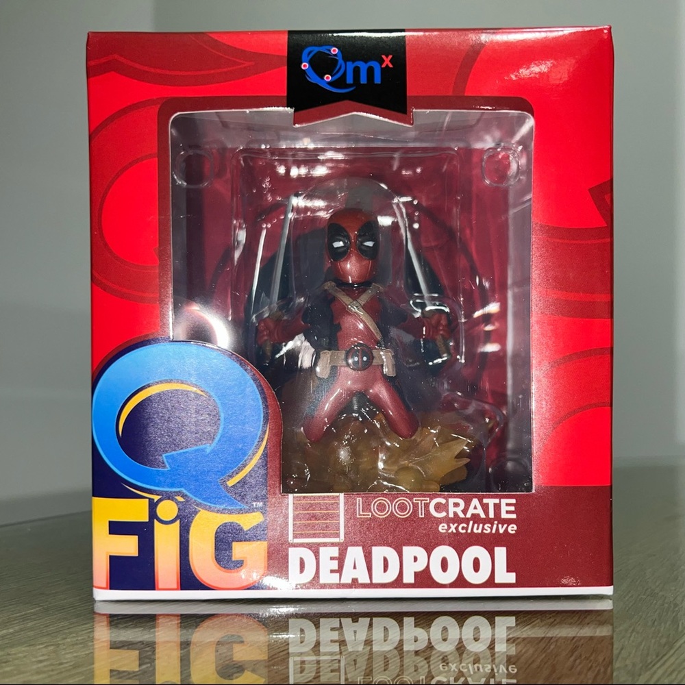 QFig Marvel Deadpool, Loot Crate exclusive